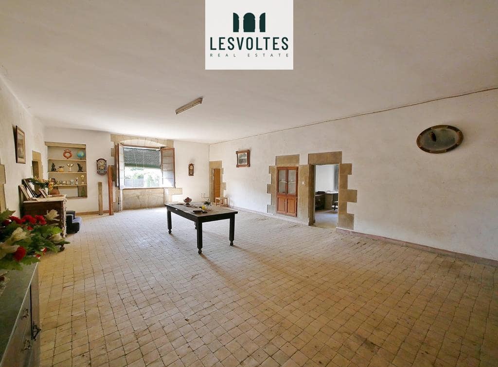 5 bedroom Villa for sale in La Bisbal d'Emporda with garage - € 1,200,000 (Ref: 10081980)