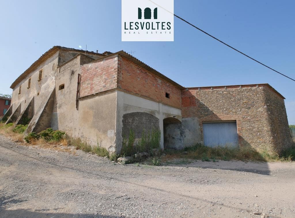 5 bedroom Villa for sale in La Bisbal d'Emporda with garage - € 1,200,000 (Ref: 10081980)