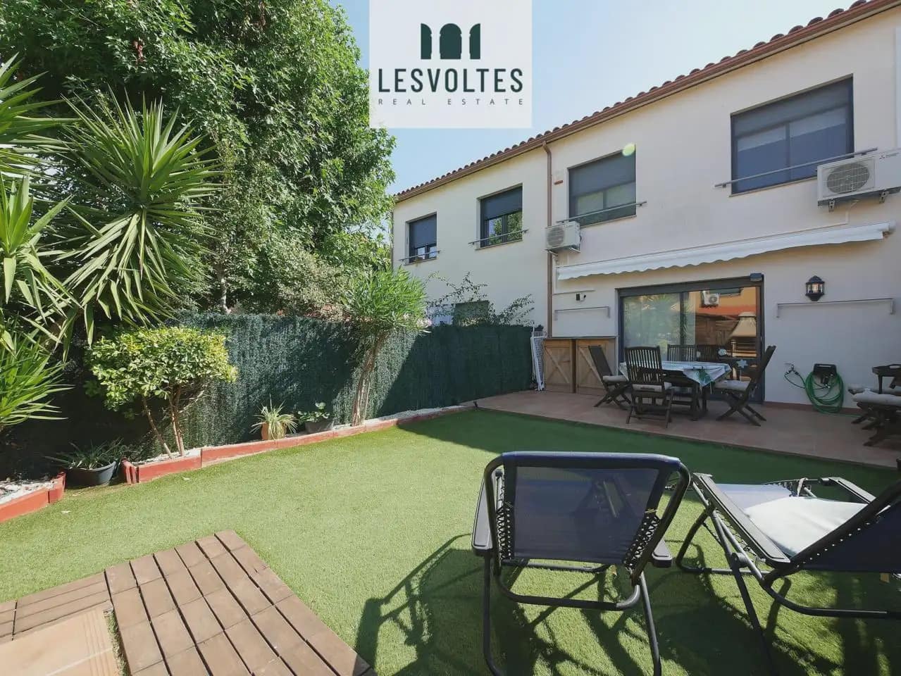 4 soverom Hus til salgs i Vall-llobrega med garasje - € 347 000 (Ref: 10081984)