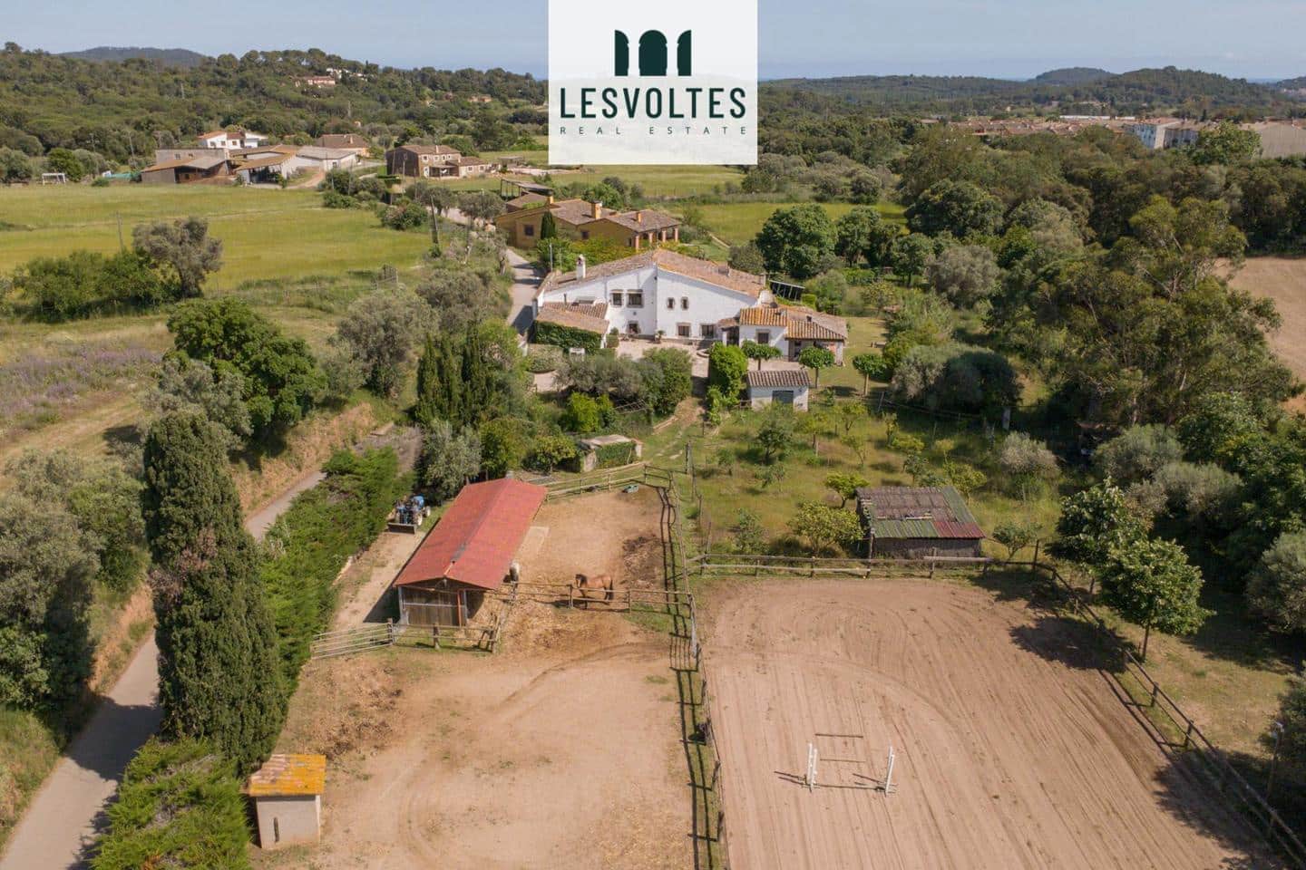 5 bedroom Villa for sale in Vall-llobrega with pool garage - € 1,585,000 (Ref: 10081985)