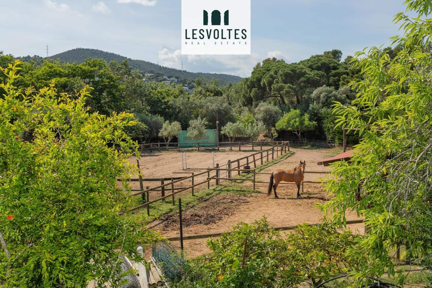 5 bedroom Villa for sale in Vall-llobrega with pool garage - € 1,585,000 (Ref: 10081985)