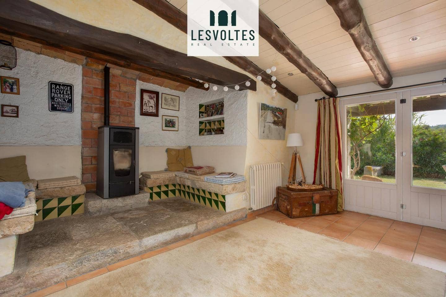 5 bedroom Villa for sale in Vall-llobrega with pool garage - € 1,585,000 (Ref: 10081985)