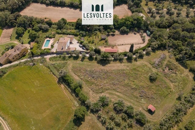 5 bedroom Villa for sale in Vall-llobrega with pool garage - € 1,585,000 (Ref: 10081985)