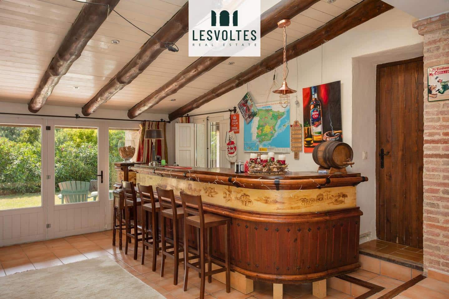 5 bedroom Villa for sale in Vall-llobrega with pool garage - € 1,585,000 (Ref: 10081985)