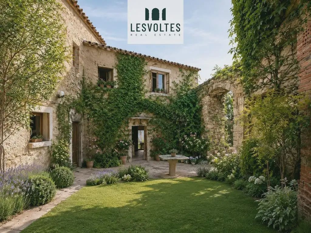 4 chambre Maison de Ville à vendre à Torroella de Montgri - 298 000 € (Ref: 10081986)