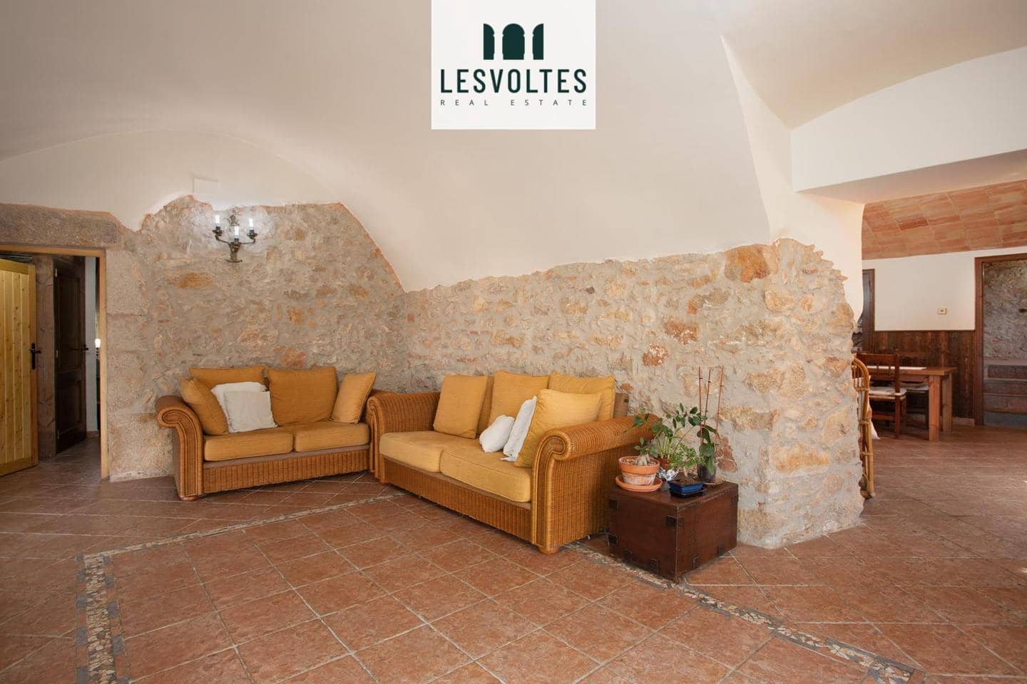 8 bedroom Villa for sale in Begur with garage - € 1,650,000 (Ref: 10085224)