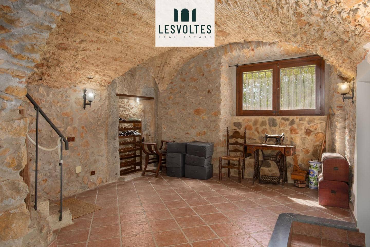 8 bedroom Villa for sale in Begur with garage - € 1,650,000 (Ref: 10085224)