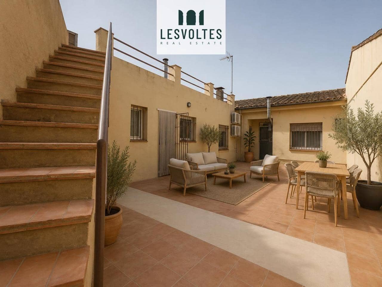 4 slaapkamer Villa te koop in Palafrugell met garage - € 325.000 (Ref: 10086522)