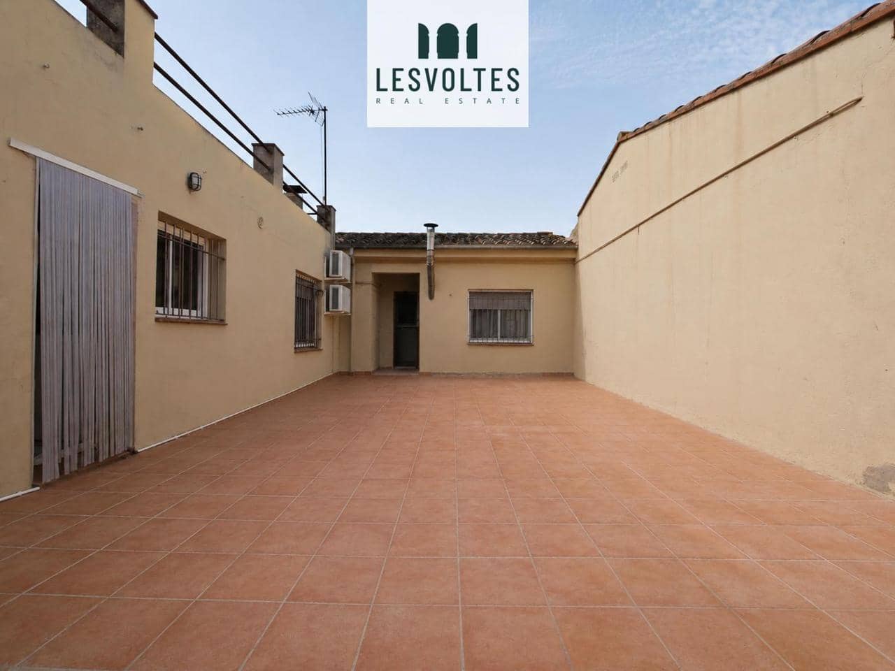 4 slaapkamer Villa te koop in Palafrugell met garage - € 325.000 (Ref: 10086522)