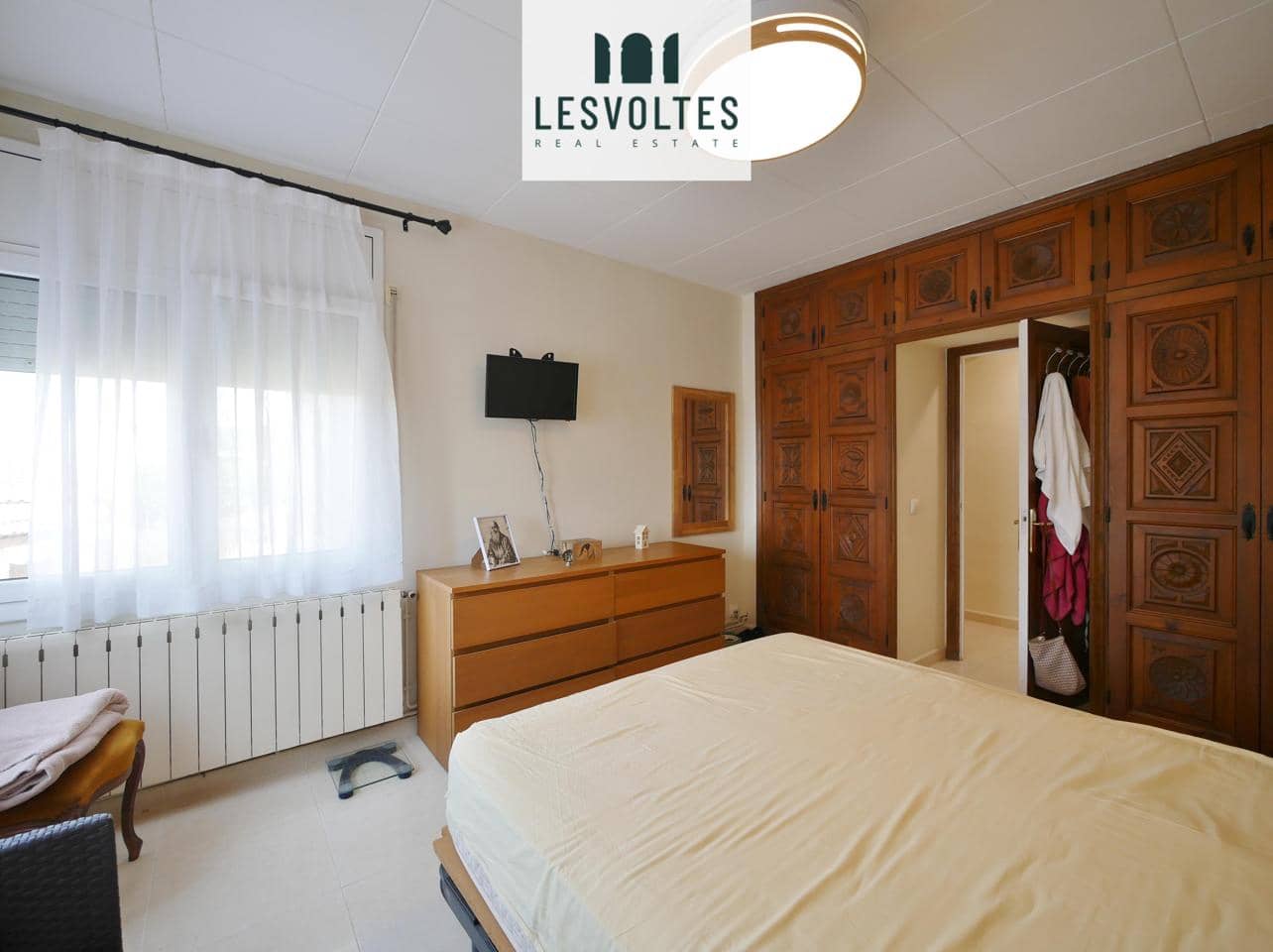 4 slaapkamer Villa te koop in Palafrugell met garage - € 325.000 (Ref: 10086522)