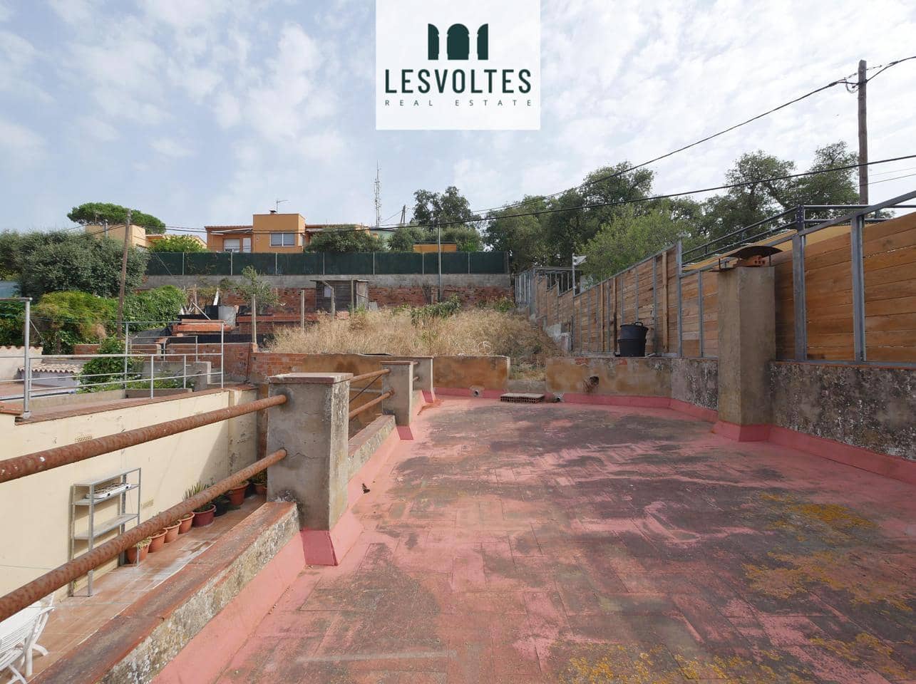 4 slaapkamer Villa te koop in Palafrugell met garage - € 325.000 (Ref: 10086522)