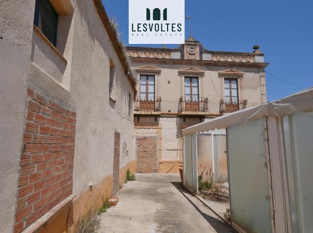 4 sovrum Villa till salu i La Bisbal d'Empordà med garage - 450 000 € (Ref: 10086525)