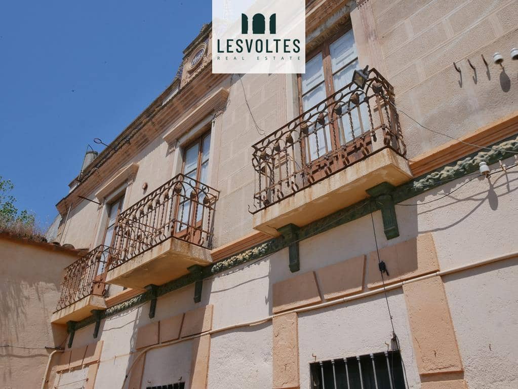 4 sovrum Villa till salu i La Bisbal d'Emporda med garage - 450 000 € (Ref: 10086525)