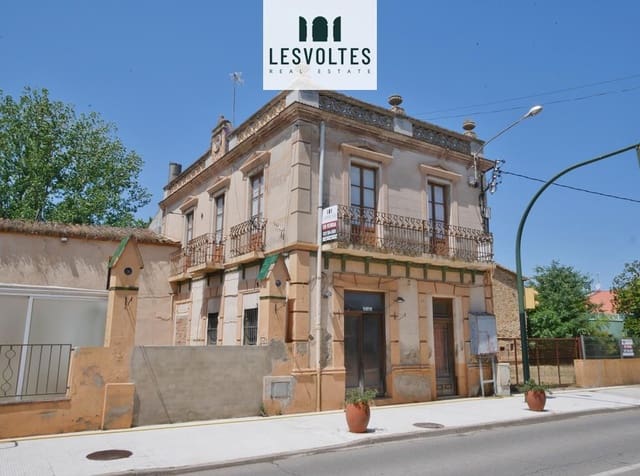 4 sovrum Villa till salu i La Bisbal d'Empordà med garage - 450 000 € (Ref: 10086525)