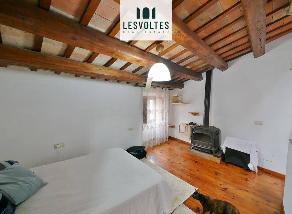 Chalet de 3 habitaciones en La Bisbal d'Empordà en venta - 255.000 € (Ref: 10086529)