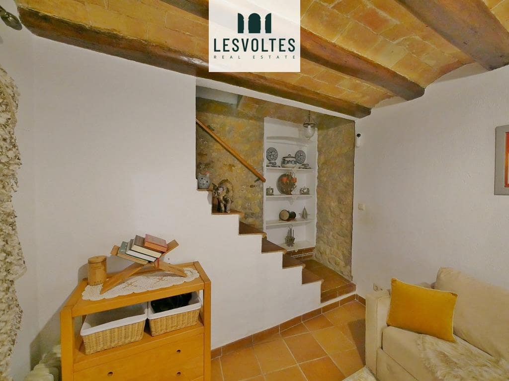 Chalet de 3 habitaciones en La Bisbal d'Empordà en venta - 255.000 € (Ref: 10086529)