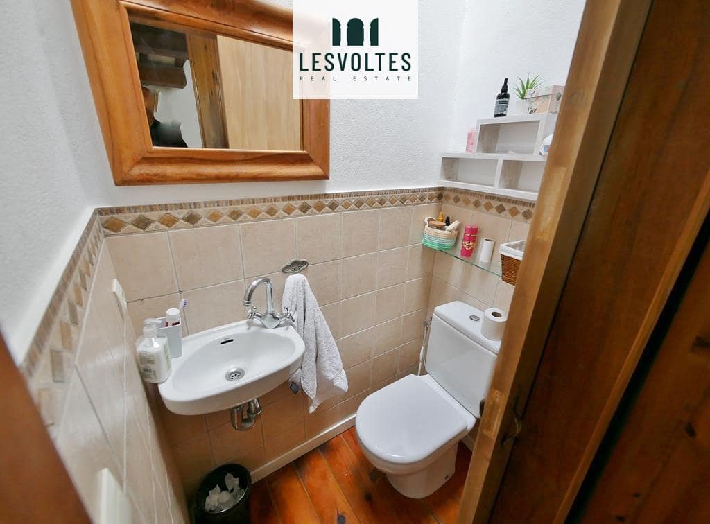 Chalet de 3 habitaciones en La Bisbal d'Empordà en venta - 255.000 € (Ref: 10086529)