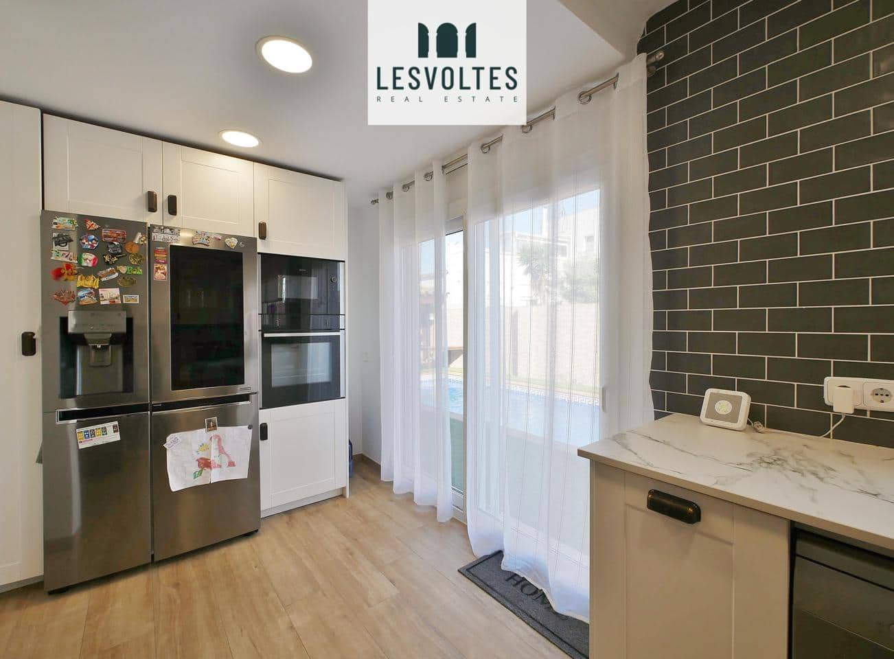 Chalet de 4 habitaciones en Mont-ras en venta con piscina garaje - 630.000 € (Ref: 10086531)