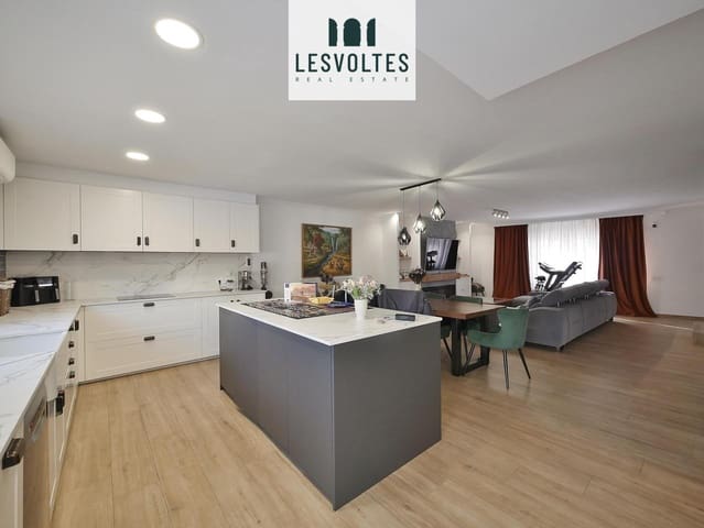 Chalet de 4 habitaciones en Mont-ras en venta con piscina garaje - 630.000 € (Ref: 10086531)