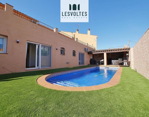 Chalet de 4 habitaciones en Mont-ras en venta con piscina garaje - 630.000 € (Ref: 10086531)