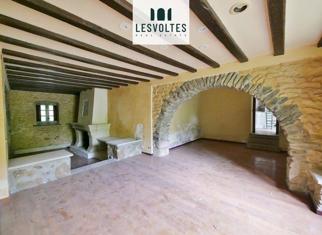 6 Zimmer Villa zu verkaufen in Corca mit Pool Garage - 990.000 € (Ref: 10086532)