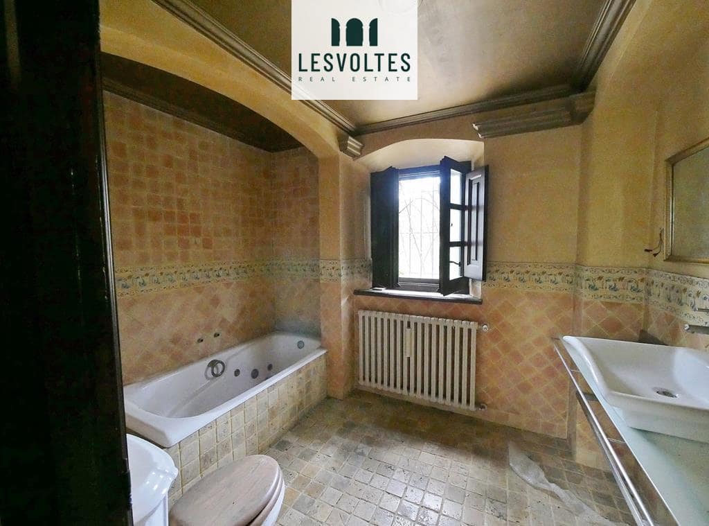 6 Zimmer Villa zu verkaufen in Corca mit Pool Garage - 990.000 € (Ref: 10086532)