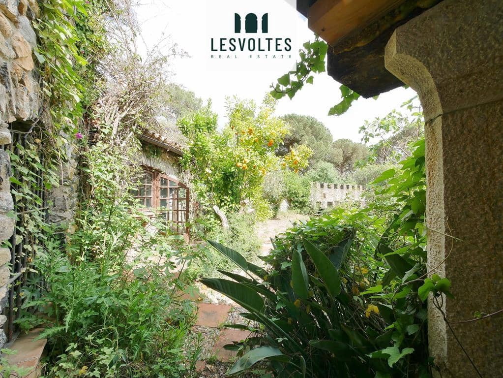 6 Zimmer Villa zu verkaufen in Corca mit Pool Garage - 990.000 € (Ref: 10086532)