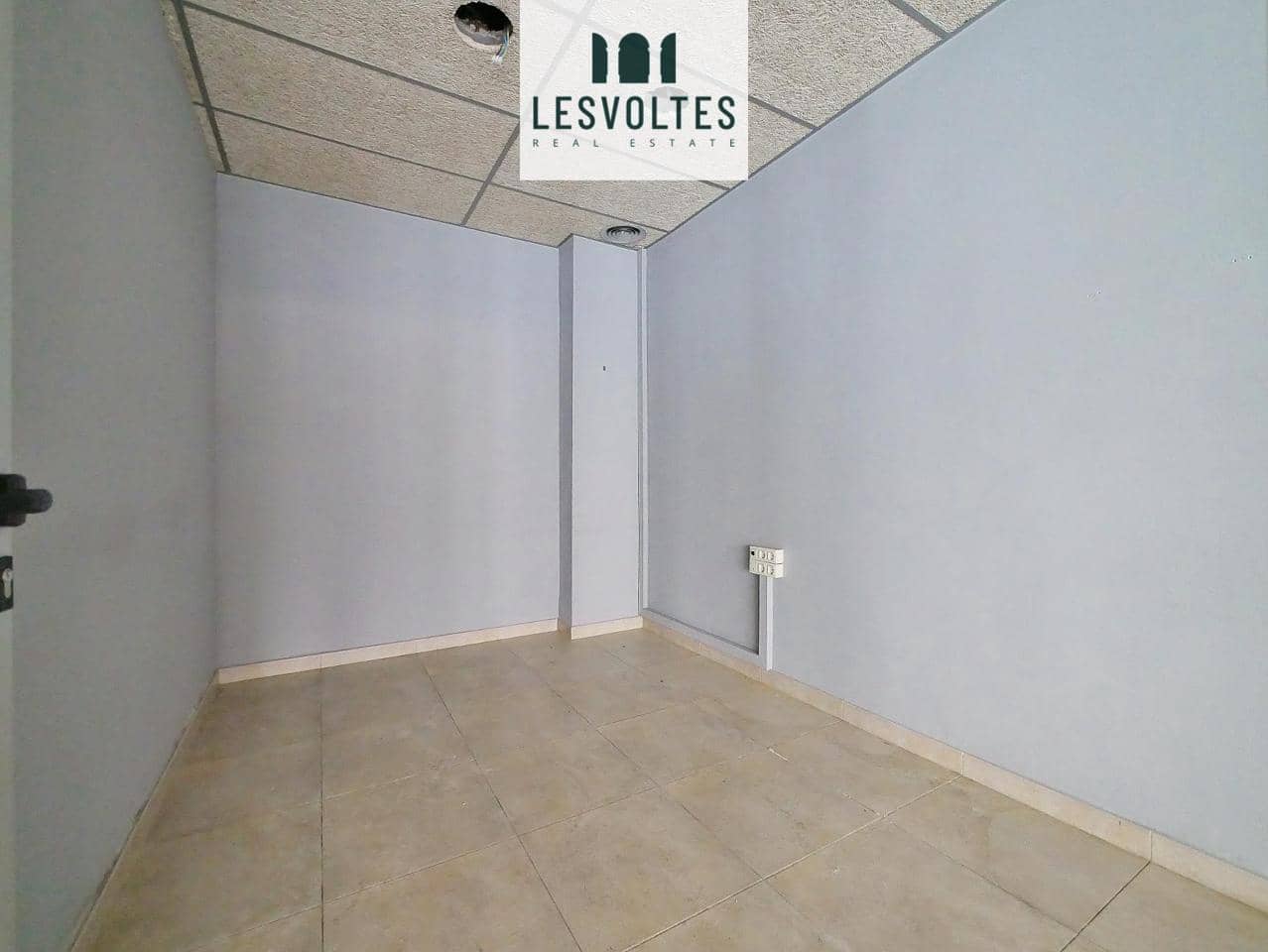 3 bedroom Business for rent in Palafrugell - € 900 (Ref: 10086536)