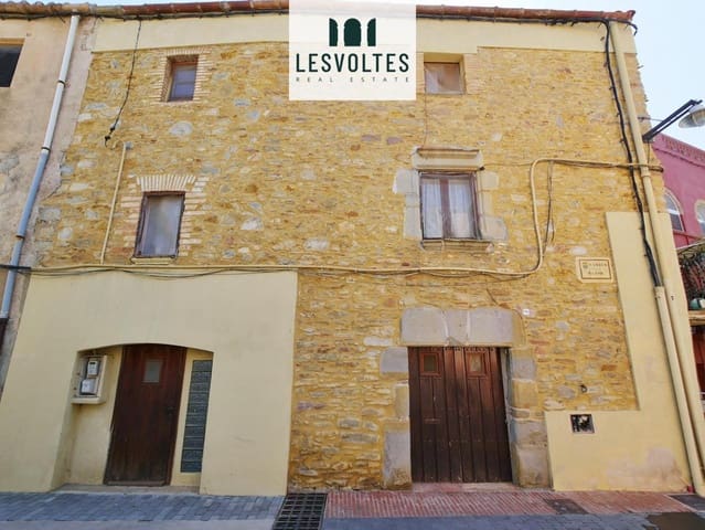 5 quarto Moradia para venda em Gualta com garagem - 450 000 € (Ref: 10086539)