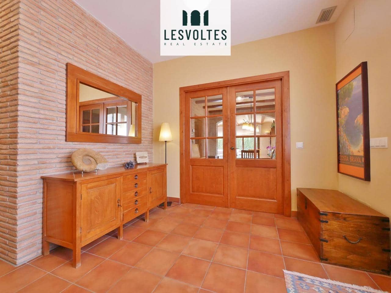 6 Zimmer Villa zu verkaufen in Mont-ras mit Pool - 1.100.000 € (Ref: 10086541)