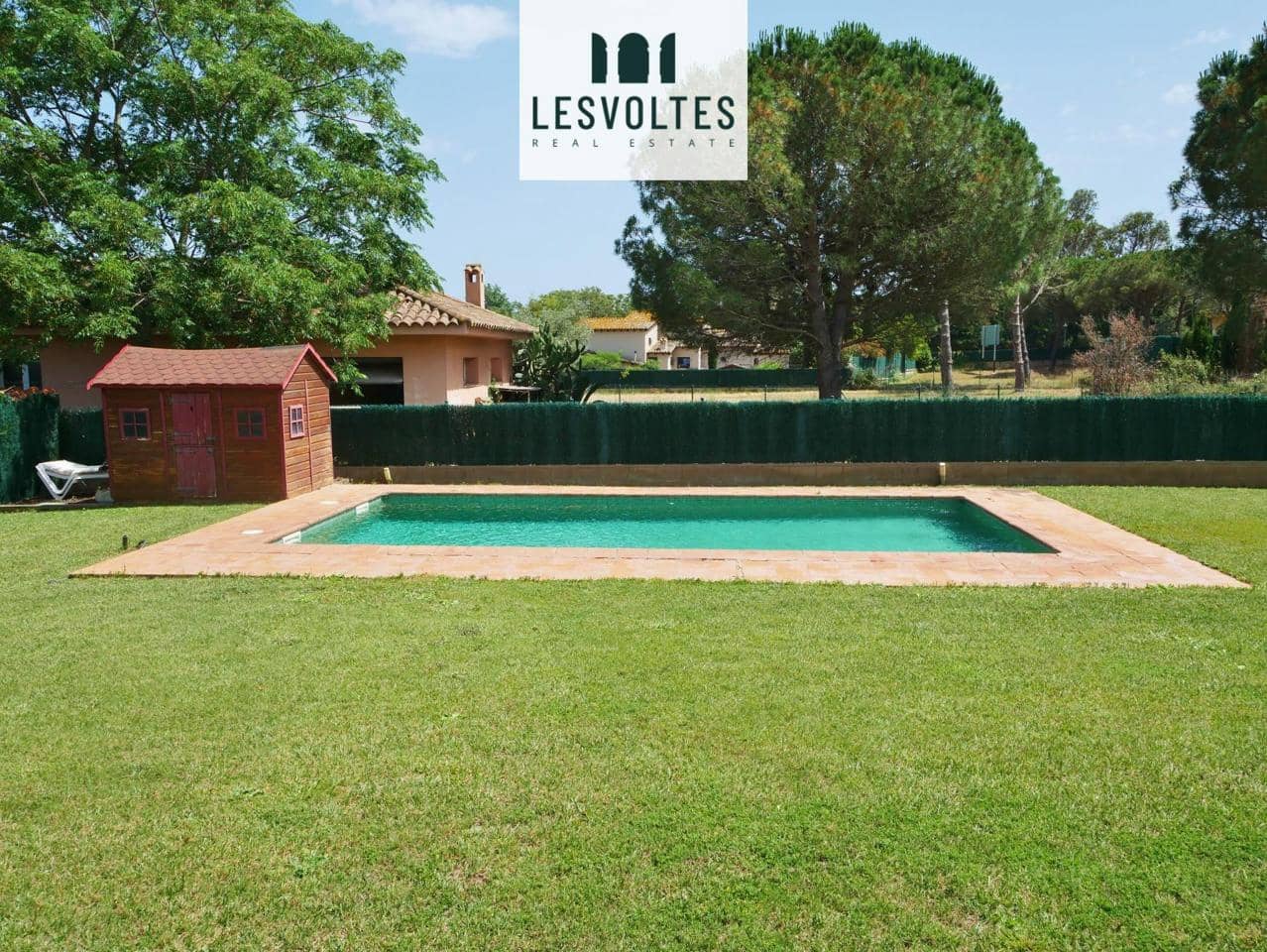 6 Zimmer Villa zu verkaufen in Mont-ras mit Pool - 1.100.000 € (Ref: 10086541)