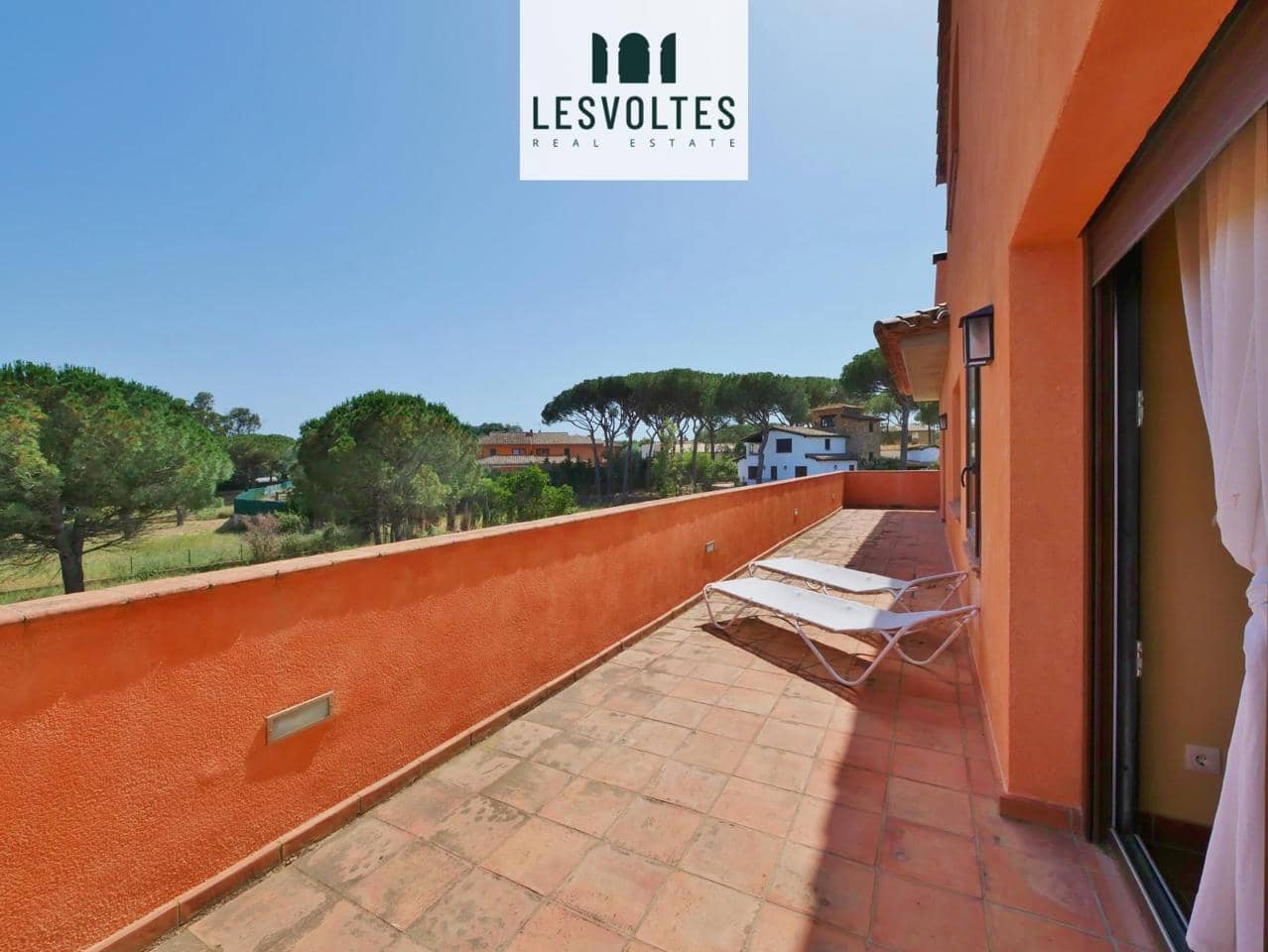 6 Zimmer Villa zu verkaufen in Mont-ras mit Pool - 1.100.000 € (Ref: 10086541)