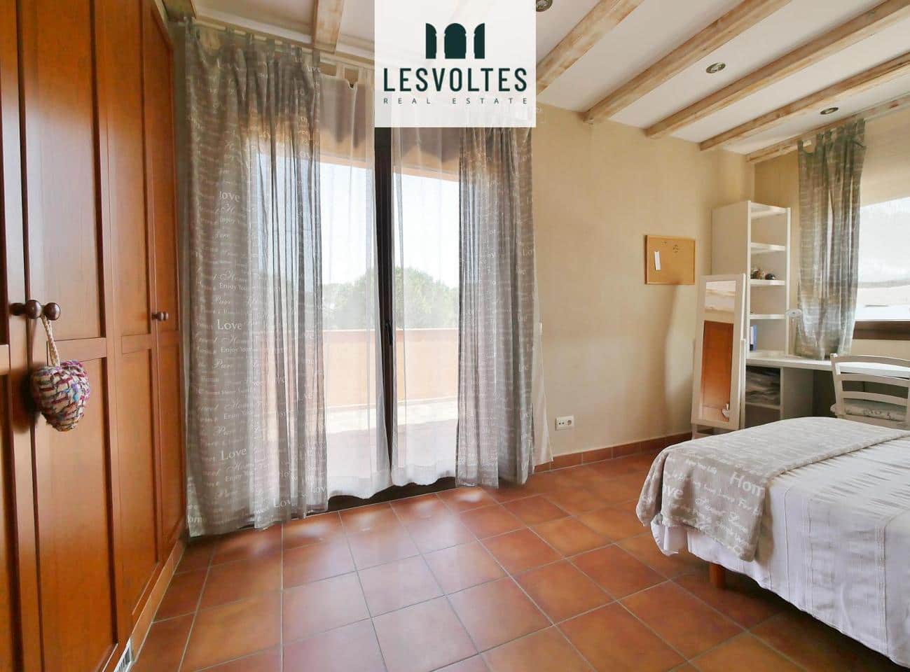 6 Zimmer Villa zu verkaufen in Mont-ras mit Pool - 1.100.000 € (Ref: 10086541)