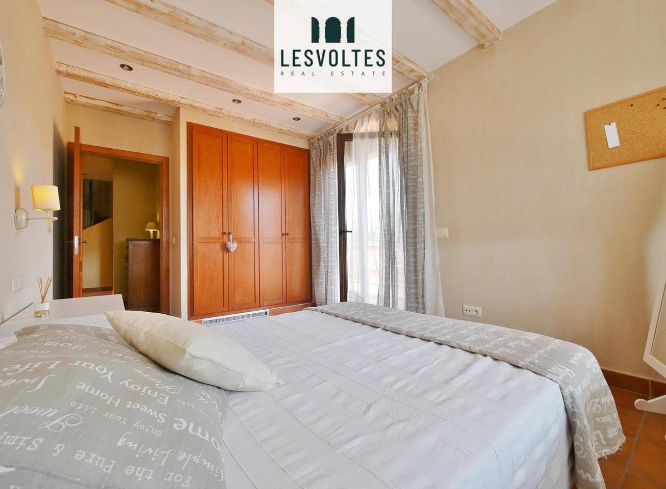 6 Zimmer Villa zu verkaufen in Mont-ras mit Pool - 1.100.000 € (Ref: 10086541)