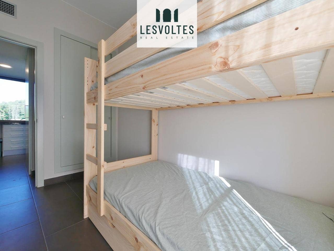 Appartement de 2 chambres à louer à Palafrugell avec piscine garage - 850 € (Ref: 10086542)