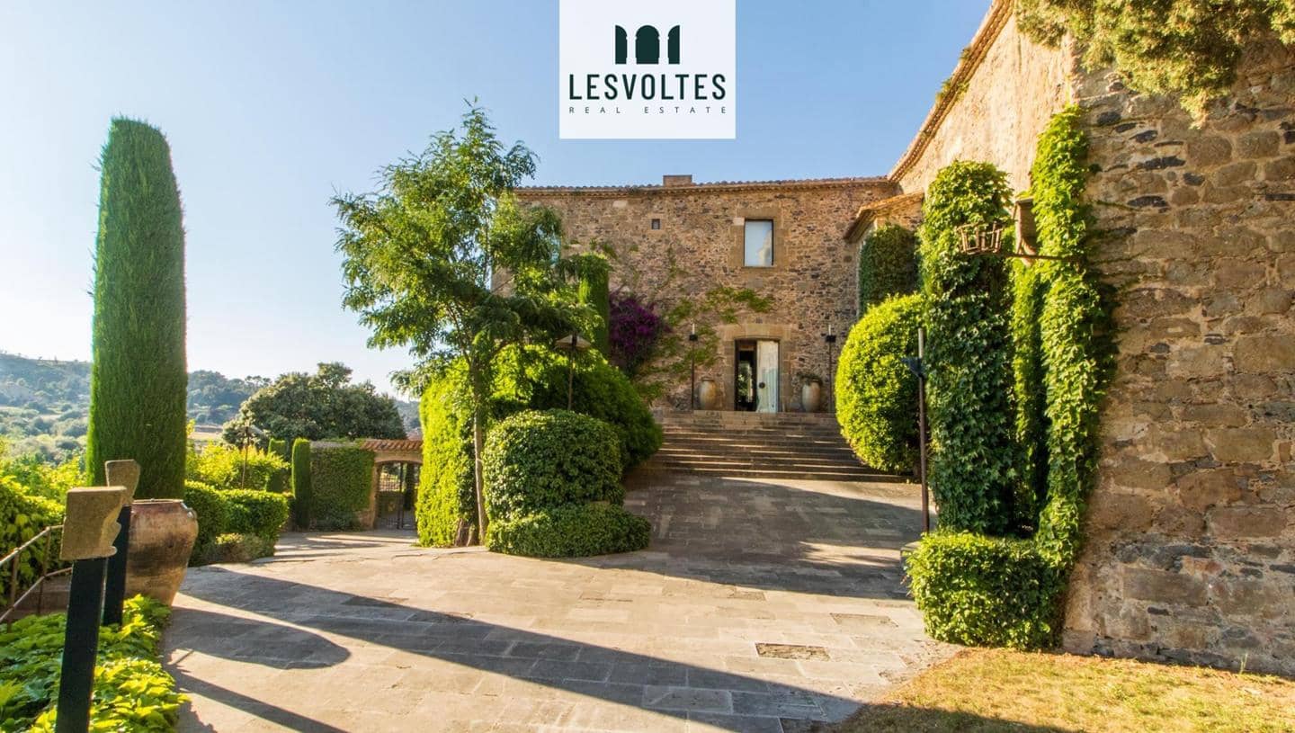 6 Zimmer Villa zu verkaufen in Foixa mit Pool Garage - 8.800.000 € (Ref: 10086544)