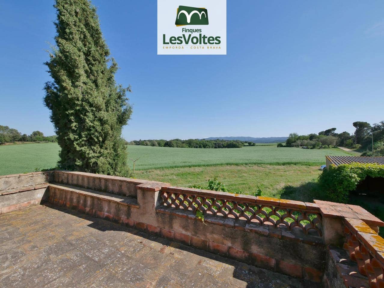 4 bedroom Villa for rent in Cruilles Monells i Sant Sadurni de I'Heura - € 1,100 (Ref: 10086547)