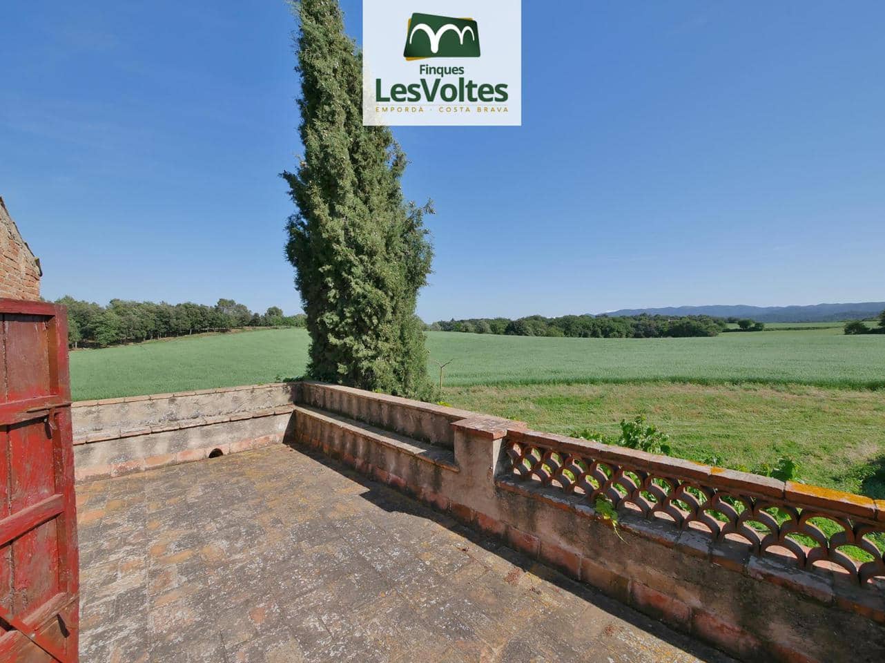4 bedroom Villa for rent in Cruilles Monells i Sant Sadurni de I'Heura - € 1,100 (Ref: 10086547)