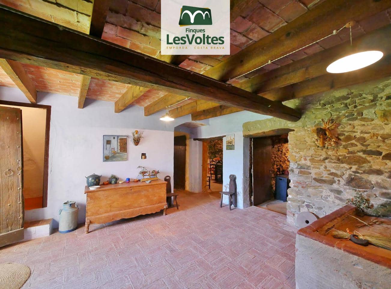 4 bedroom Villa for rent in Cruilles Monells i Sant Sadurni de I'Heura - € 1,100 (Ref: 10086547)