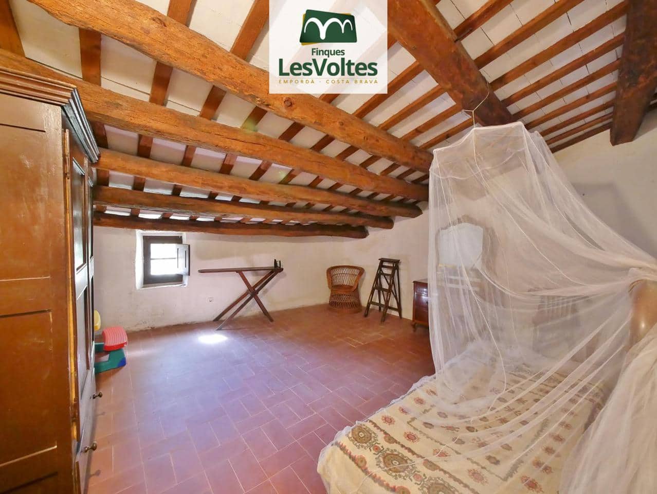4 bedroom Villa for rent in Cruilles Monells i Sant Sadurni de I'Heura - € 1,100 (Ref: 10086547)