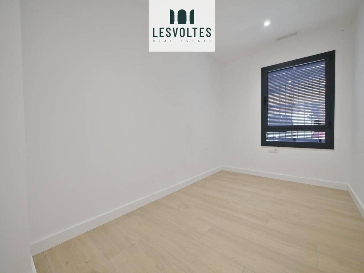 3 bedroom Flat for rent in Palafrugell with garage - € 1,300 (Ref: 10113272)