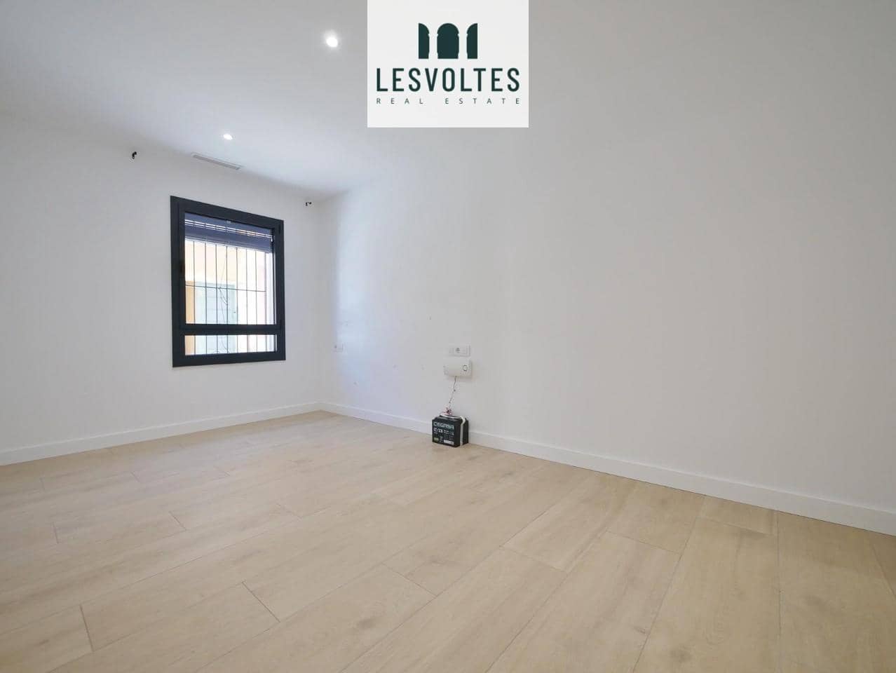 3 bedroom Flat for rent in Palafrugell with garage - € 1,300 (Ref: 10113272)