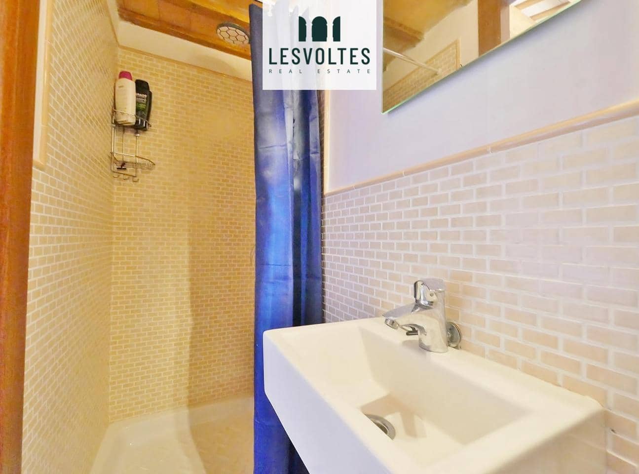 4 bedroom Villa for sale in Palafrugell with garage - € 399,000 (Ref: 10130618)