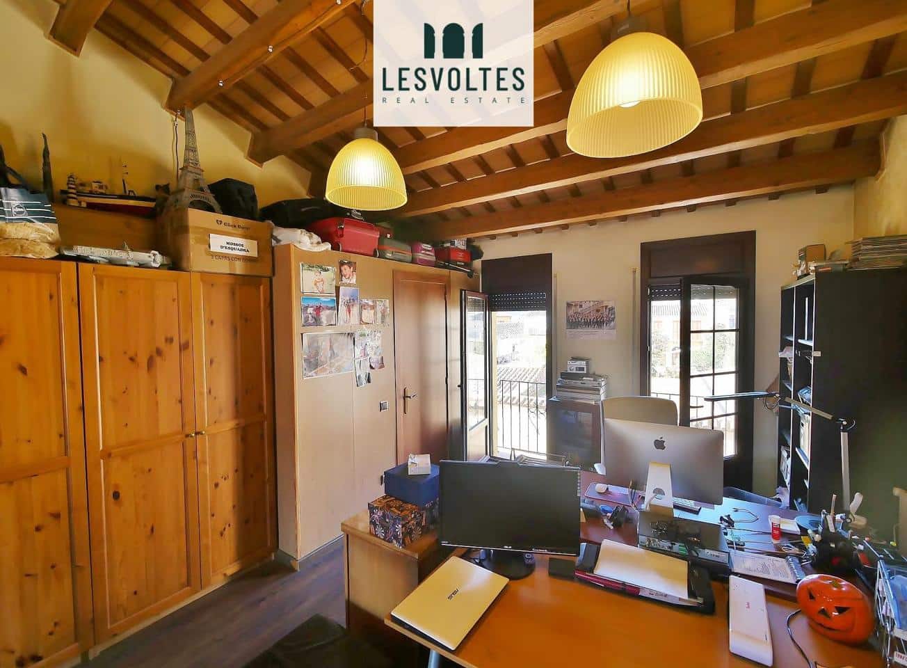 4 bedroom Villa for sale in Palafrugell with garage - € 399,000 (Ref: 10130618)