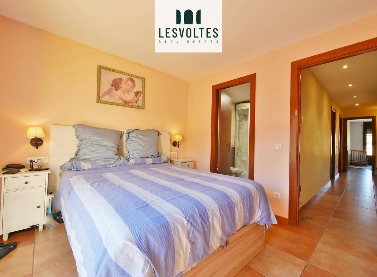 4 bedroom Villa for sale in Palafrugell with garage - € 399,000 (Ref: 10130618)