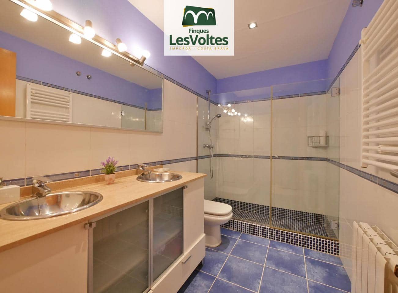 2 soverom Leilighet til leie i Calella de Palafrugell med svømmebasseng garasje - € 1 363 (Ref: 10170221)