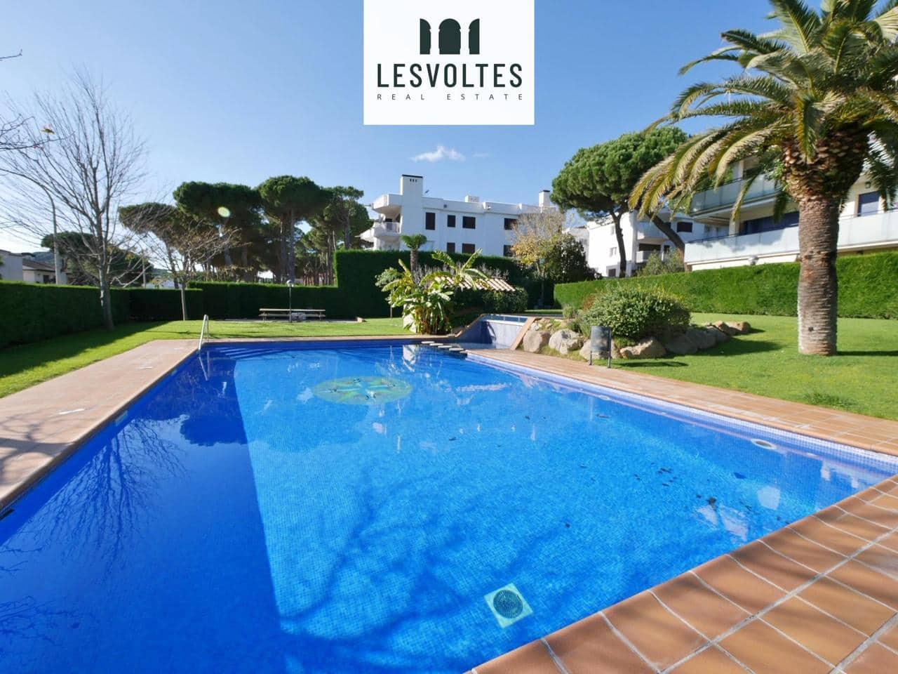 2 bedroom Flat for rent in Calella de Palafrugell with pool garage - € 1,363 (Ref: 10170221)