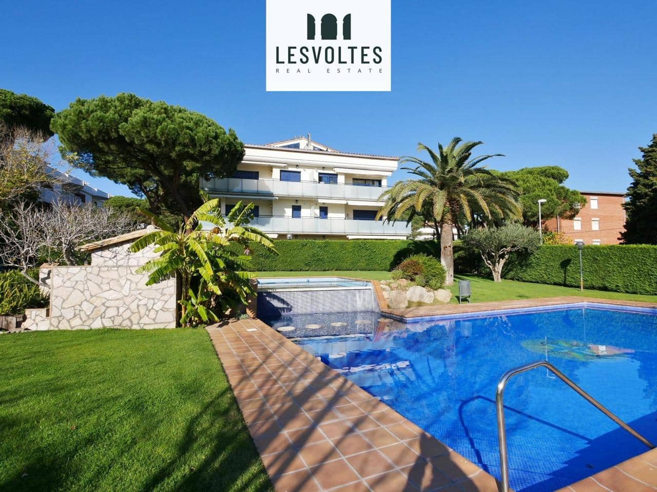 2 bedroom Flat for rent in Calella de Palafrugell with pool garage - € 1,363 (Ref: 10170221)