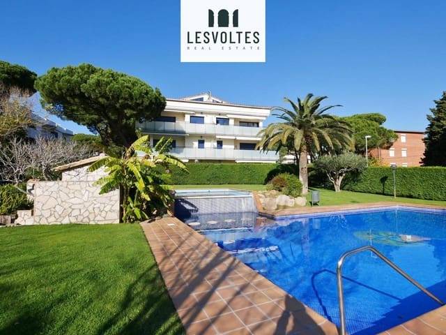 2 soveværelse Lejlighed til leje i Calella de Palafrugell, Palafrugell med swimmingpool garage - € 1.363 (Ref: 10170221)