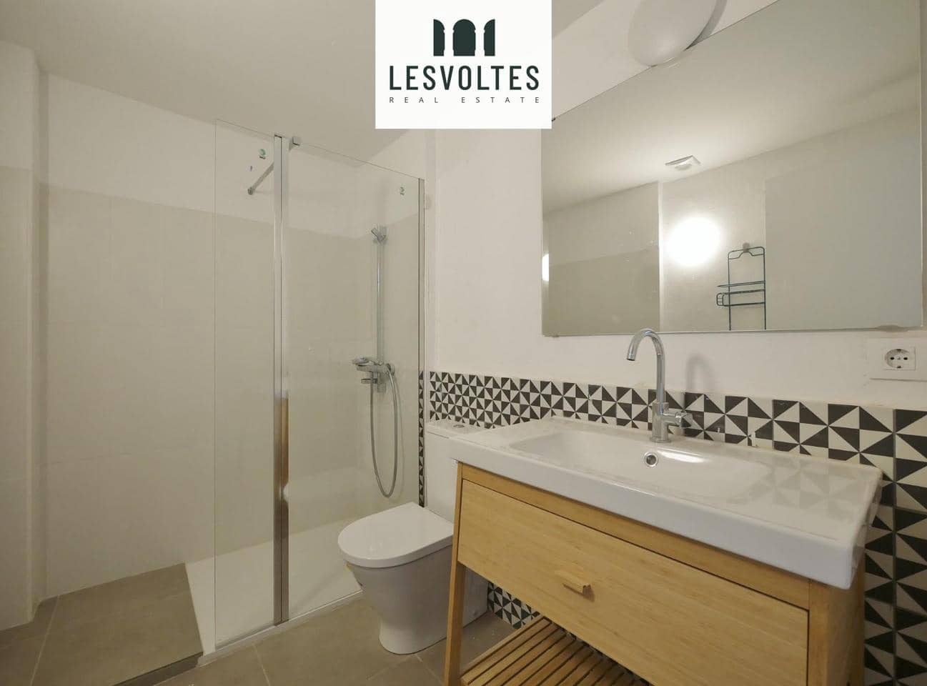4 bedroom Villa for rent in Palafrugell - € 1,800 (Ref: 10174205)